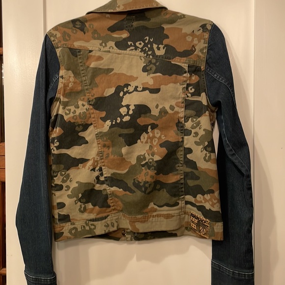 Volcom Camo Jean jacket - Picture 3 of 3